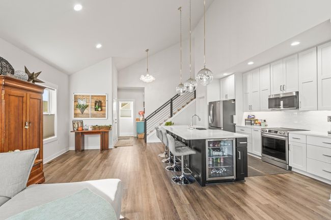 1 - 6558 Vista Vly, Condo with 3 bedrooms, 3 bathrooms and null parking in WINDSOR WI | Image 6