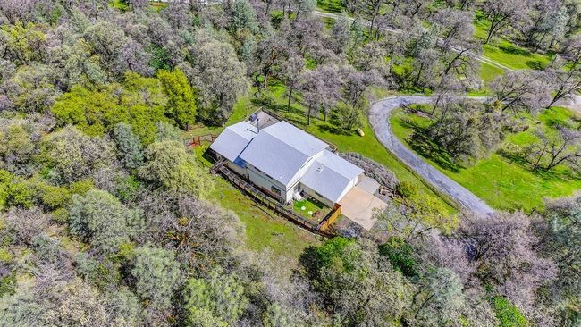 6930 Loggers Hollow Rd, House other with 3 bedrooms, 3 bathrooms and null parking in Somerset CA | Image 32