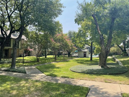 apt-224-2535 Wedglea Dr, Dallas, TX, 75211-2088 | Card Image