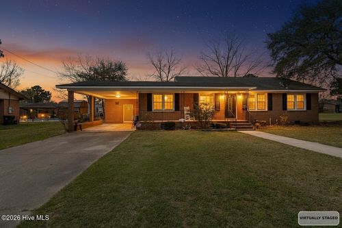 612 E Main St, Mount Olive, NC, 28365-2249 | Card Image