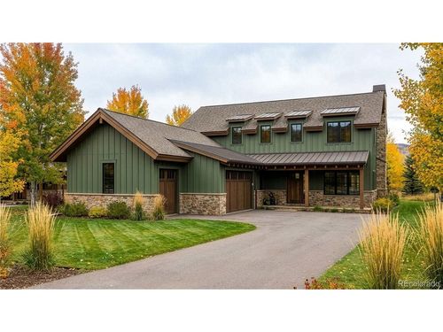 221 Blue Ridge Dr, Granby, CO, 80446-8800 | Card Image