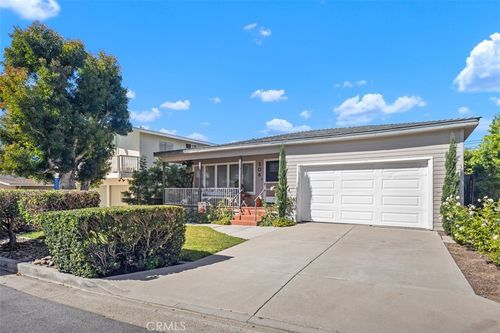 306 Avenida Cabrillo, San Clemente, CA, 92672-5207 | Card Image