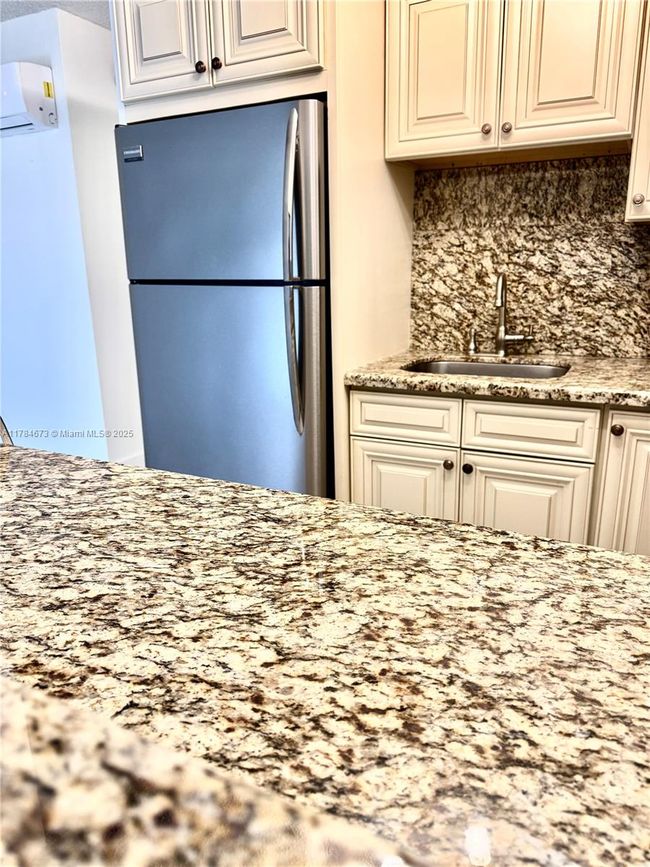 APT-126 - 900 Atlantic Shores Blvd, Home with 1 bedrooms, 1 bathrooms and null parking in Hallandale Beach FL | Image 50