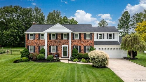 8085 Roseville Lane, Clarence, NY, 14051 | Card Image