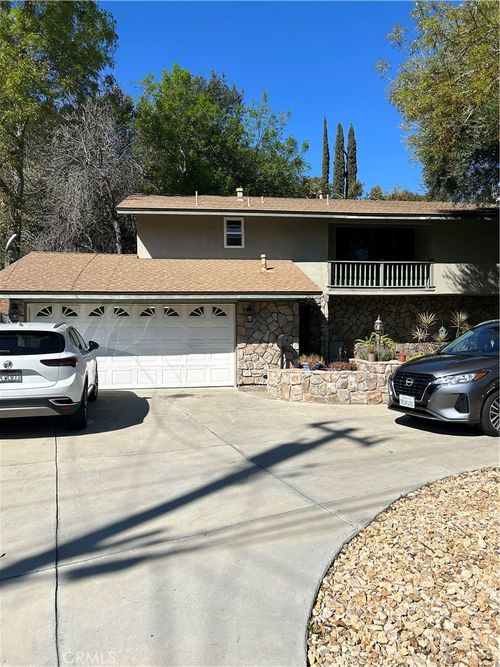 501 Bregante Dr, Diamond Bar, CA, 91765-1735 | Card Image