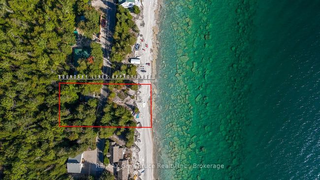 1081 Dyers Bay Rd, House other with 2 bedrooms, 1 bathrooms and 4 parking in Miller Lake ON | Image 39