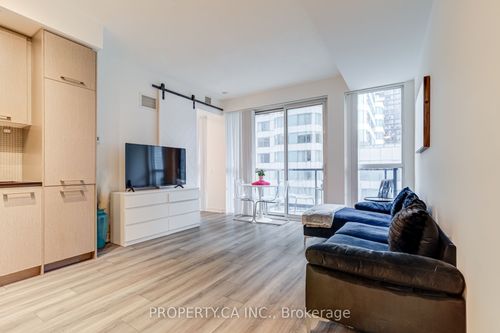 1713-87 Peter St, Toronto, ON, M5V0P1 | Card Image