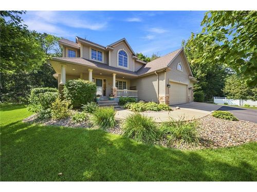 605 Knollwood Dr, Hudson, WI, 54016-1736 | Card Image