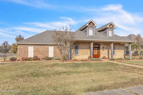 201 Turtle Lane, Brandon, MS, 39047 | Card Image