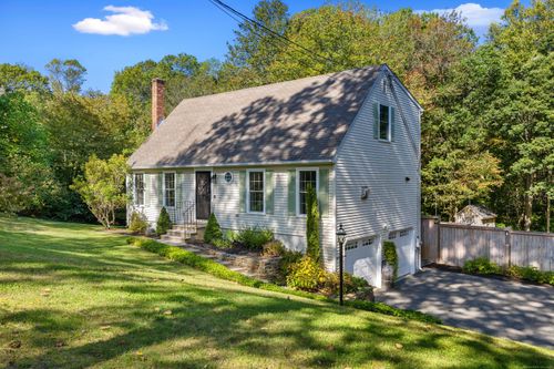 69 Forsyth Rd, Oakdale, CT, 06370-1202 | Card Image