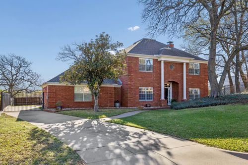 5107 Landover Hills Ln, Arlington, TX, 76017-4921 | Card Image