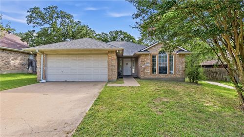 2009 Kimmy Dr, Bryan, TX, 77807-2359 | Card Image