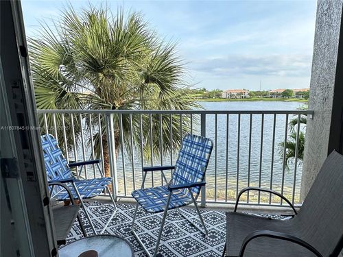 apt-304-5031 Wiles Rd, Coconut Creek, FL, 33073-4212 | Card Image