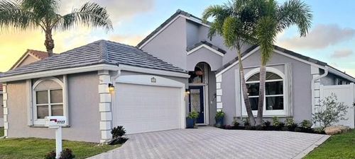 7727 Great Glen Cir, Delray Beach, FL, 33446-3604 | Card Image