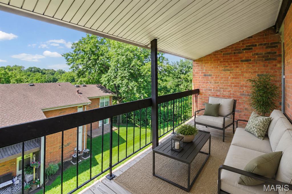 Residential in Kirkwood 5