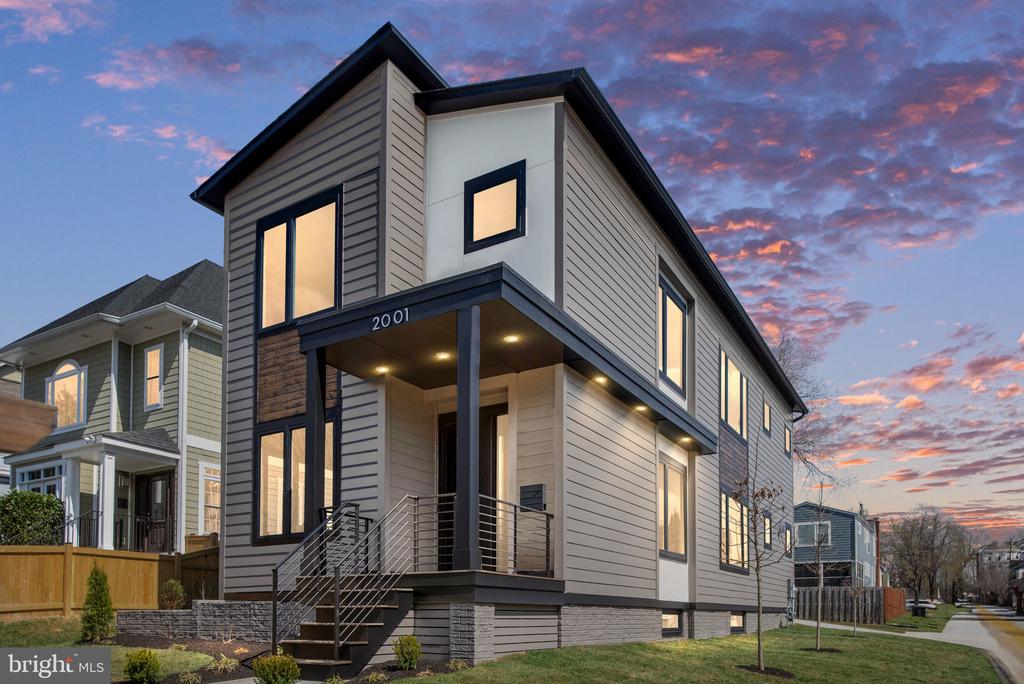 Residential in ARLINGTON