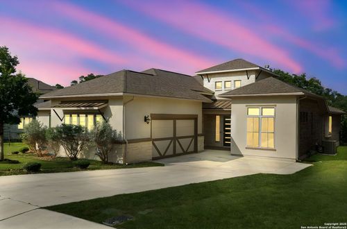 122 Newcourt Pl, Boerne, TX, 78006-2206 | Card Image