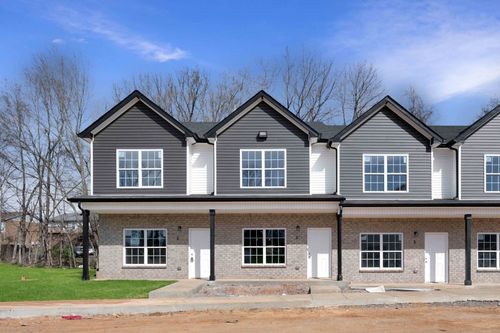 2-2500 Tiny Town Rd, CLARKSVILLE, TN, 37042-8580 | Card Image