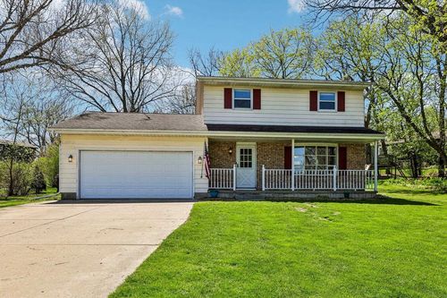 1625 Trails End, Sun Prairie, WI, 53559 | Card Image