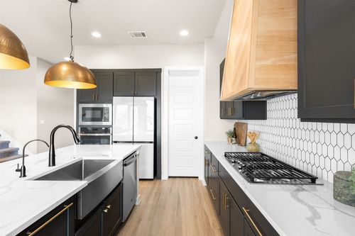 324 Pisa Ln, Georgetown, TX, 78628-2686 | Card Image