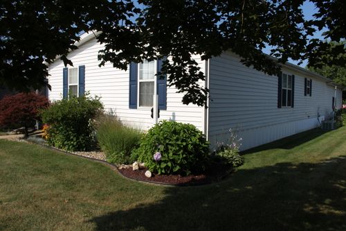 3307 Red Clover Road, Kalamazoo Charter Township, MI, 49004 | Card Image
