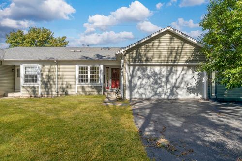 1643 Estate Cir, Naperville, IL, 60565-6705 | Card Image