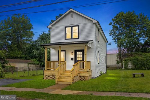 2338 Hamilton Ave, WILLOW GROVE, PA, 19090-4827 | Card Image