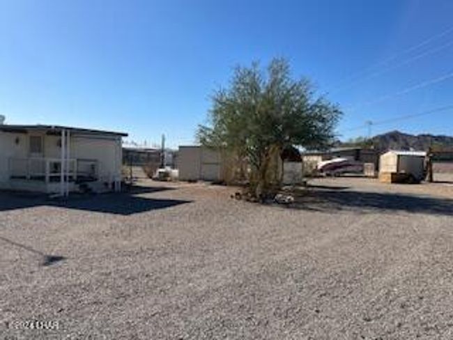 70 N Emelia Ave, House other with 2 bedrooms, 2 bathrooms and null parking in Quartzsite AZ | Image 4