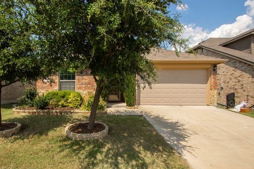 2314 Pontotoc Dr, Forney, TX, 75126-5325 | Card Image
