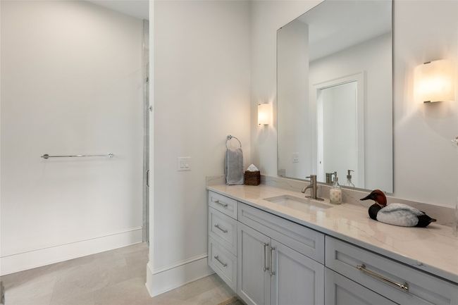 Second en suite bathroom | Image 54
