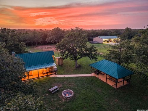 10488 State Highway 304, Harwood, TX, 78632 | Card Image
