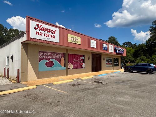 6-168 Cowart St, Lucedale, MS, 39452-5916 | Card Image