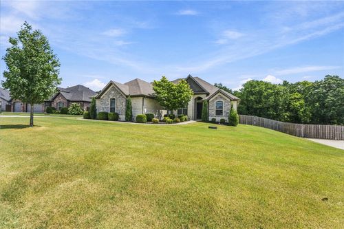 604 Quail Run, Elm Springs, AR, 72762-5276 | Card Image