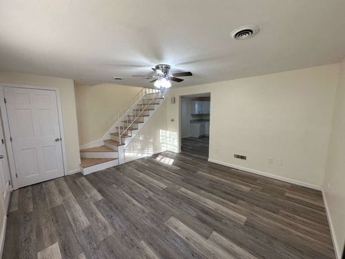 53-53 Pilgrim Cir, Methuen, MA, 01844-5725 | Card Image