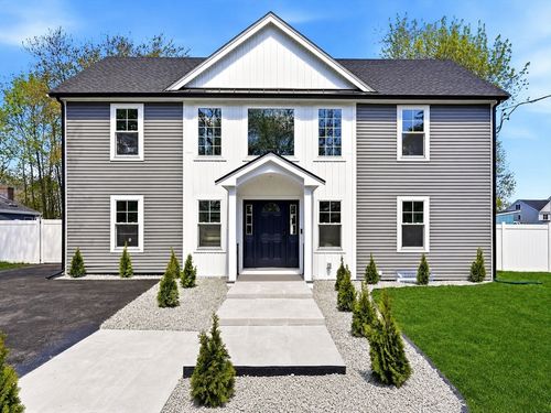 8 Boyd Rd, Woburn, MA, 01801-2413 | Card Image