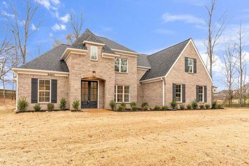 2007 College Rd, Southaven, MS, 38672-8162 | Card Image