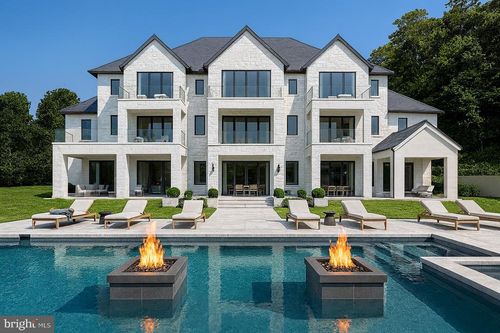 9933 Bentcross Dr, POTOMAC, MD, 20854-4741 | Card Image