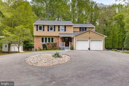 664 Mount Laurel Rd, Mount Laurel, NJ, 08054-9531 | Card Image