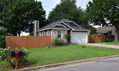 1105 Parkside Cir, Round Rock, TX, 78664-6956 | Card Image