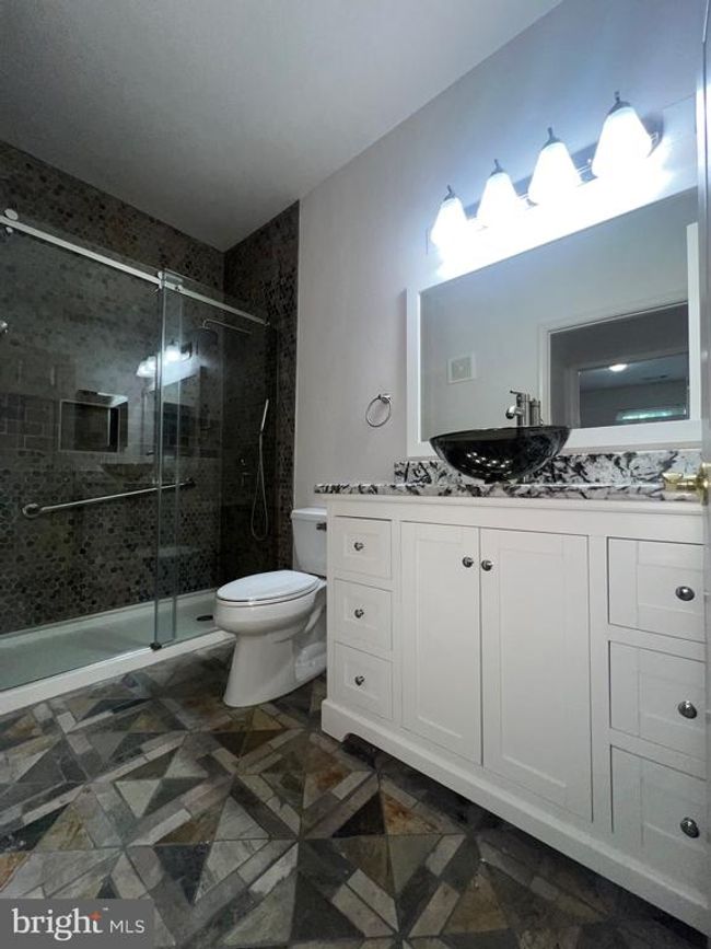 UNIT-10308 - 1521 Spring Gate Dr, Condo with 2 bedrooms, 2 bathrooms and null parking in MCLEAN VA | Image 17