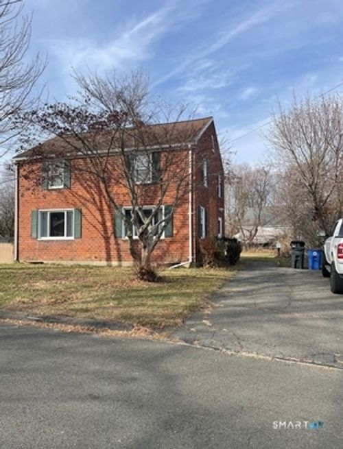 58 Garden Dr, Fairfield, CT, 06825-3353 | Card Image