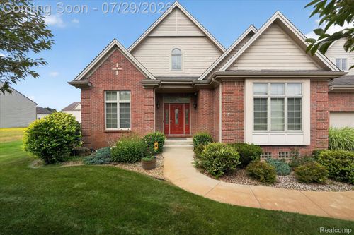 15060 Lindbergh Ct, Linden, MI, 48451-9054 | Card Image
