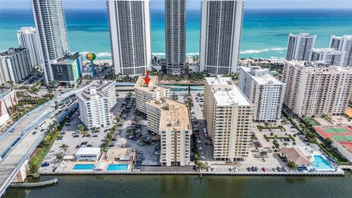 apt-705-1825 S Ocean Dr, Hallandale Beach, FL, 33009-4950 | Card Image