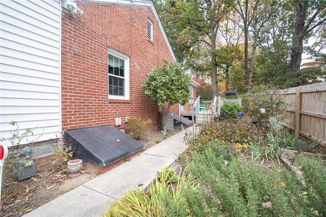 1104 Pamlico Dr, House other with 3 bedrooms, 2 bathrooms and null parking in Greensboro NC | Image 31