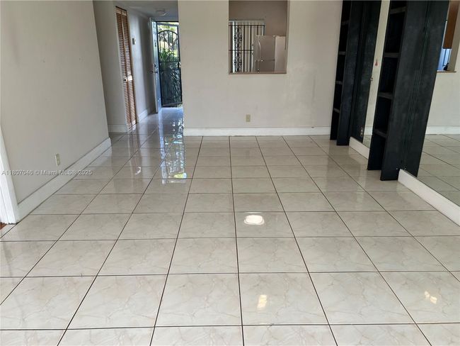 APT-106 - 8720 N Sherman Cir, Condo with 2 bedrooms, 2 bathrooms and null parking in Miramar FL | Image 7