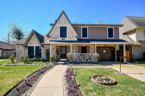 8814 Chelsworth Dr, Houston, TX, 77083-5823 | Card Image