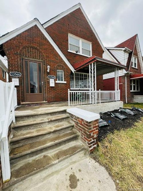 13564 Northlawn St, Detroit, MI, 48238-2436 | Card Image