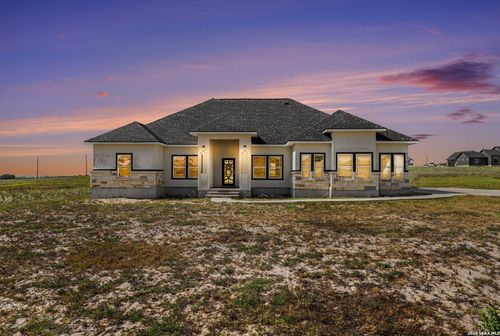 136 Summer Meadow Dr, La Vernia, TX, 78121 | Card Image