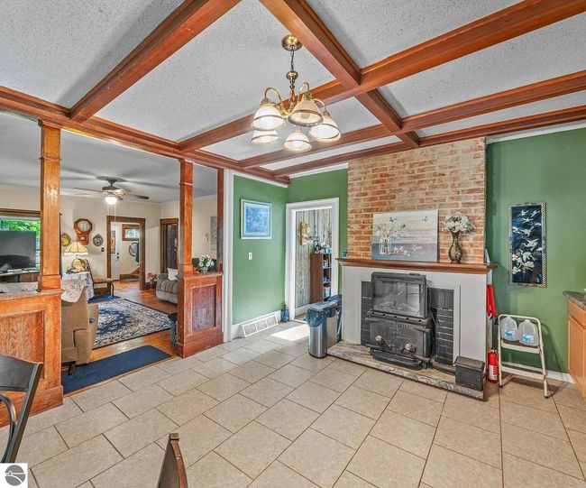 405 E Saginaw St, House other with 4 bedrooms, 2 bathrooms and null parking in Saint Louis MI | Image 8