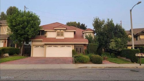 5608 Silver Valley Ave, Agoura Hills, CA, 91301-4071 | Card Image